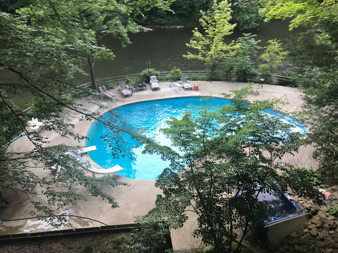 Verdant Rockledge Hipcamp in Portersville, Pennsylvania