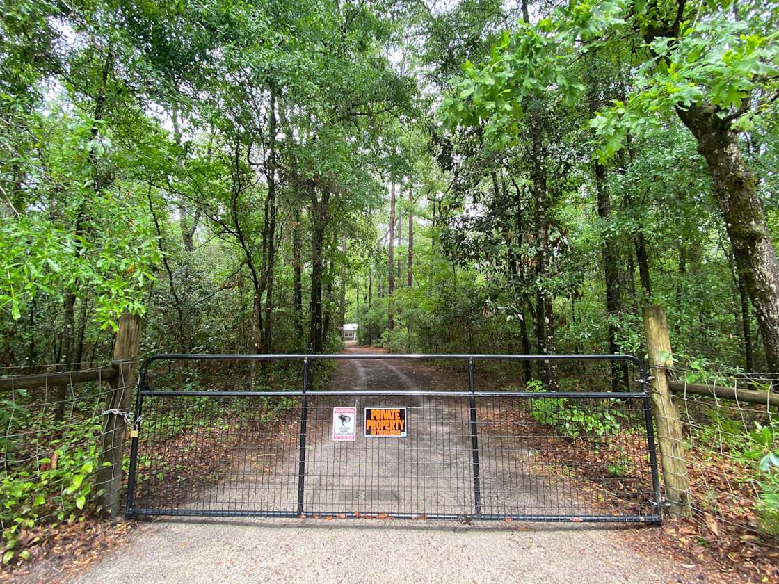 Fort White Ichetucknee River Camp Hipcamp in Fort White, Florida