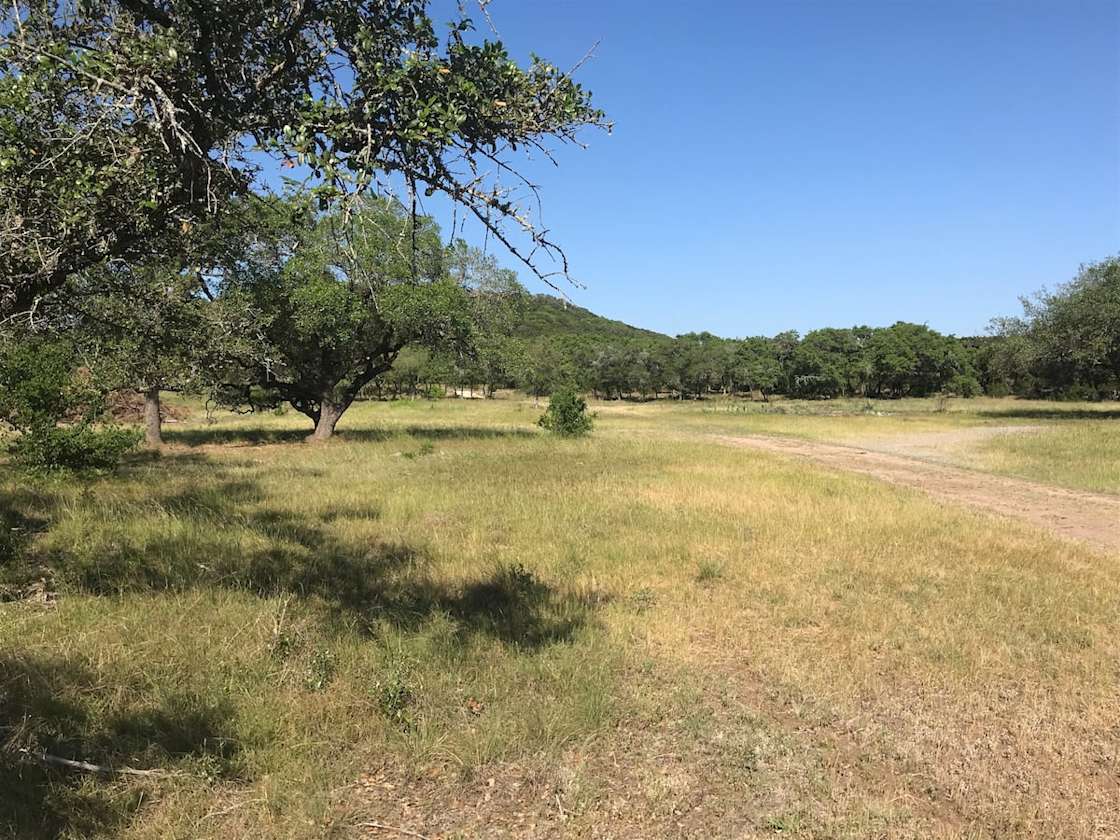 Laurel Ranch - Hipcamp In Pipe Creek, Texas