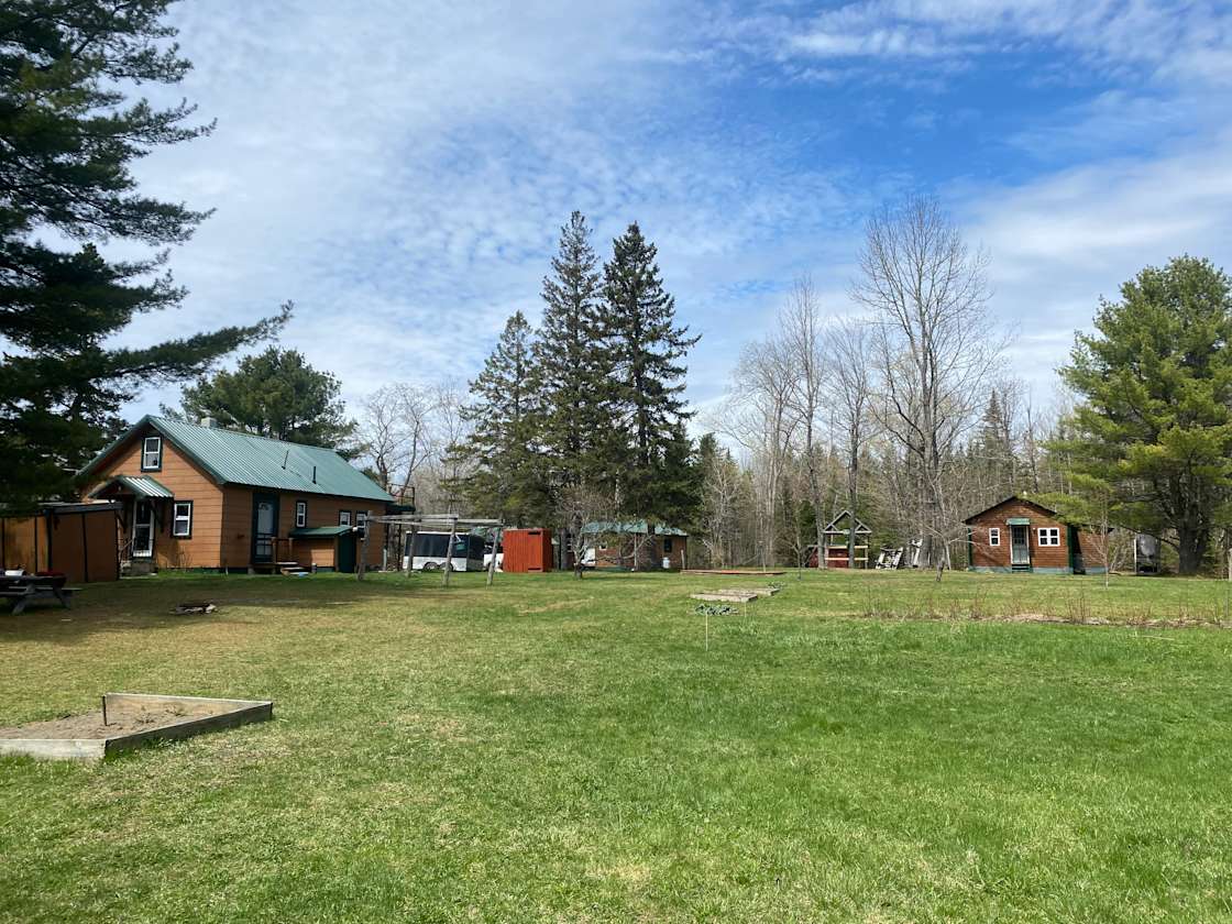 AJ Kozy’s Kamping Hipcamp in Silver Ridge, Maine