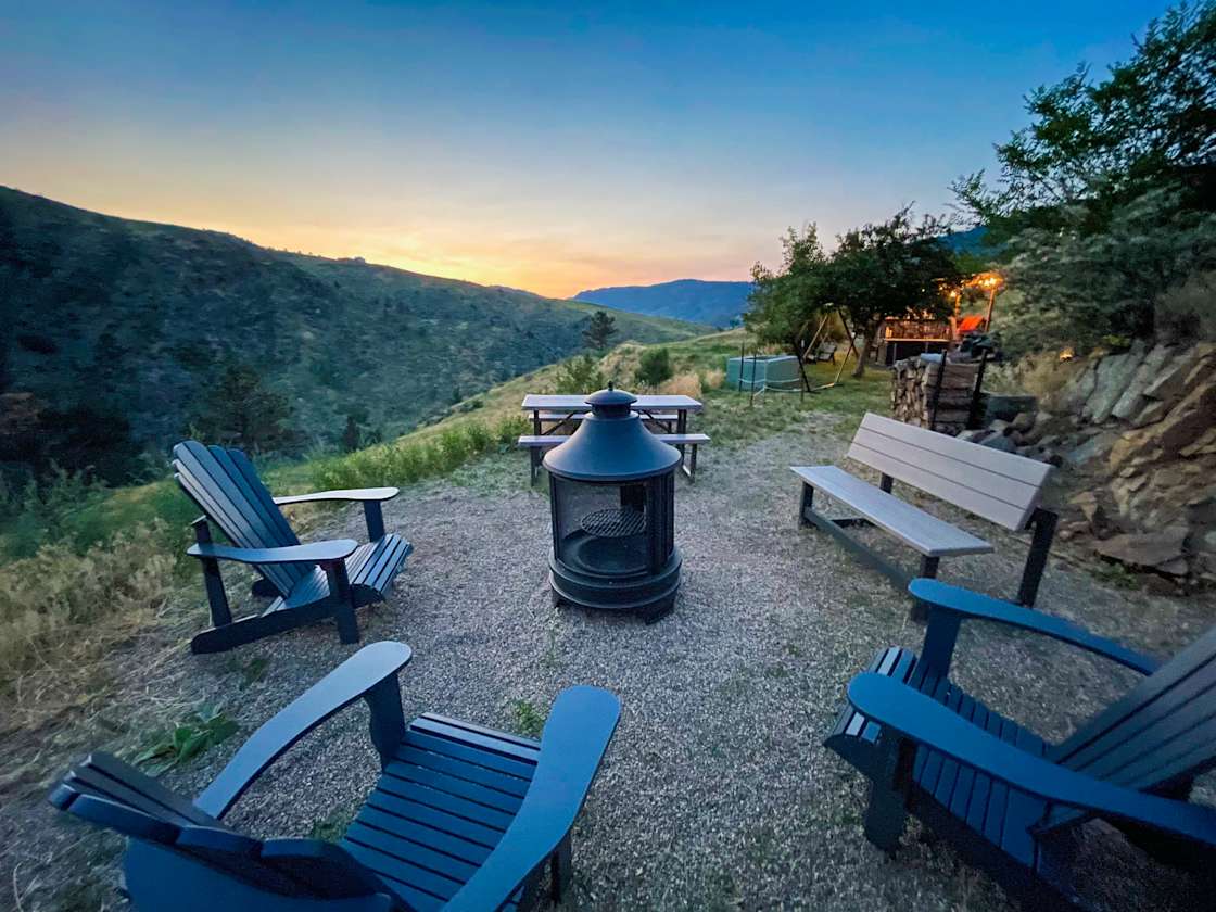 Buckhorn Cliffs Hipcamp in Loveland, Colorado