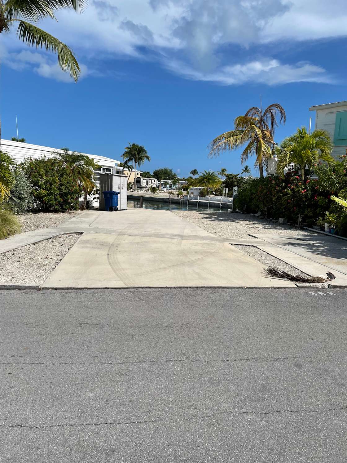 The Ocean awaits.....Swim Fish Dive Hipcamp in Cudjoe Key, Florida