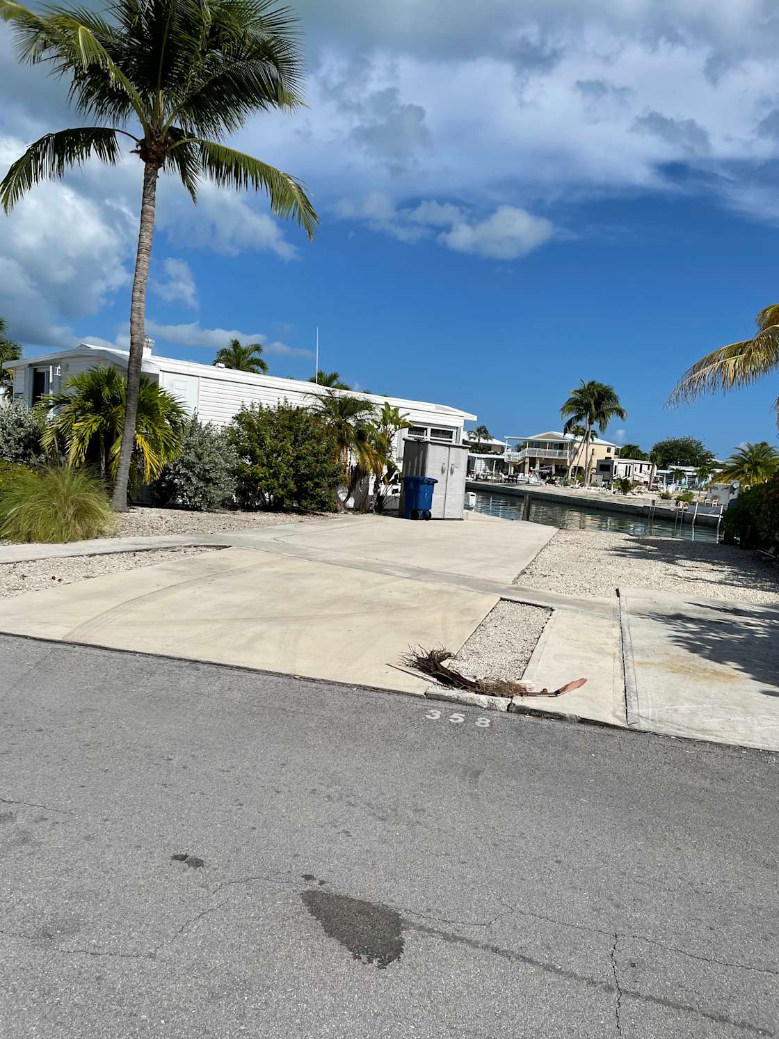 The Ocean awaits.....Swim Fish Dive Hipcamp in Cudjoe Key, Florida