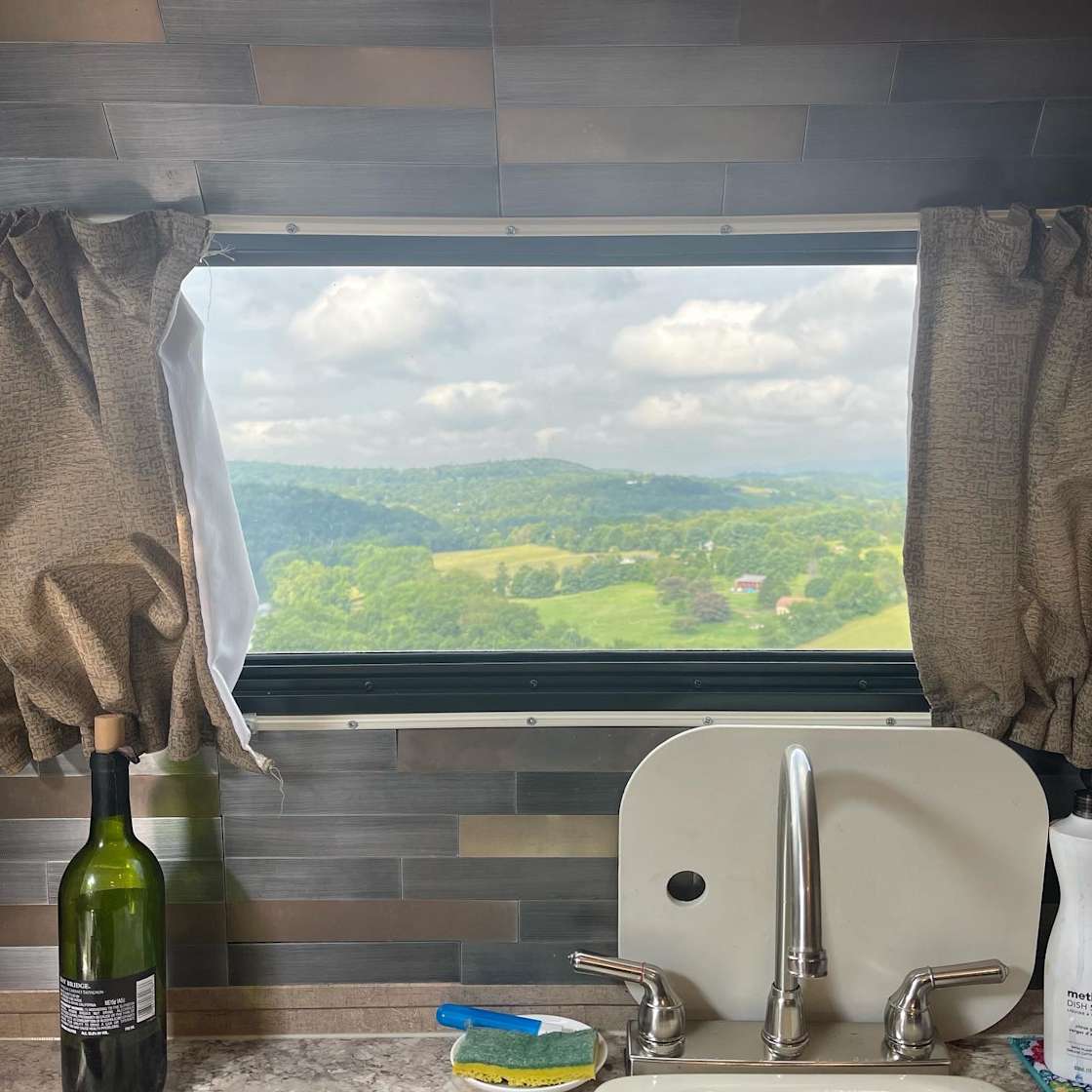 Rivers Edge Trail Camp Hipcamp in Allisonia, Virginia