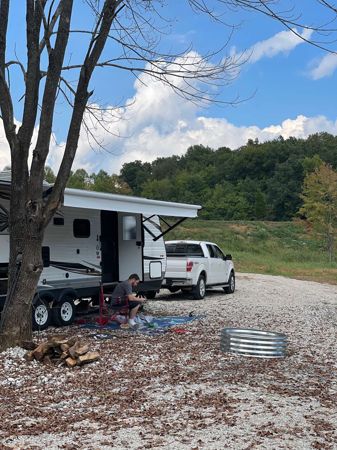 Lake View camping Hipcamp in Reynolds Station, Kentucky