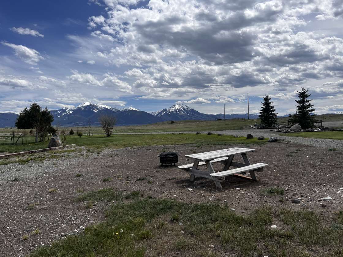 RV site in Paradise Valley - Hipcamp in Livingston, Montana