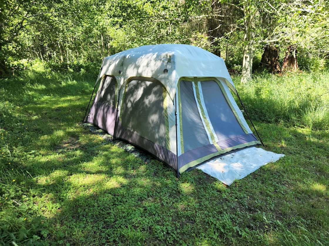 Tents for outlet vans