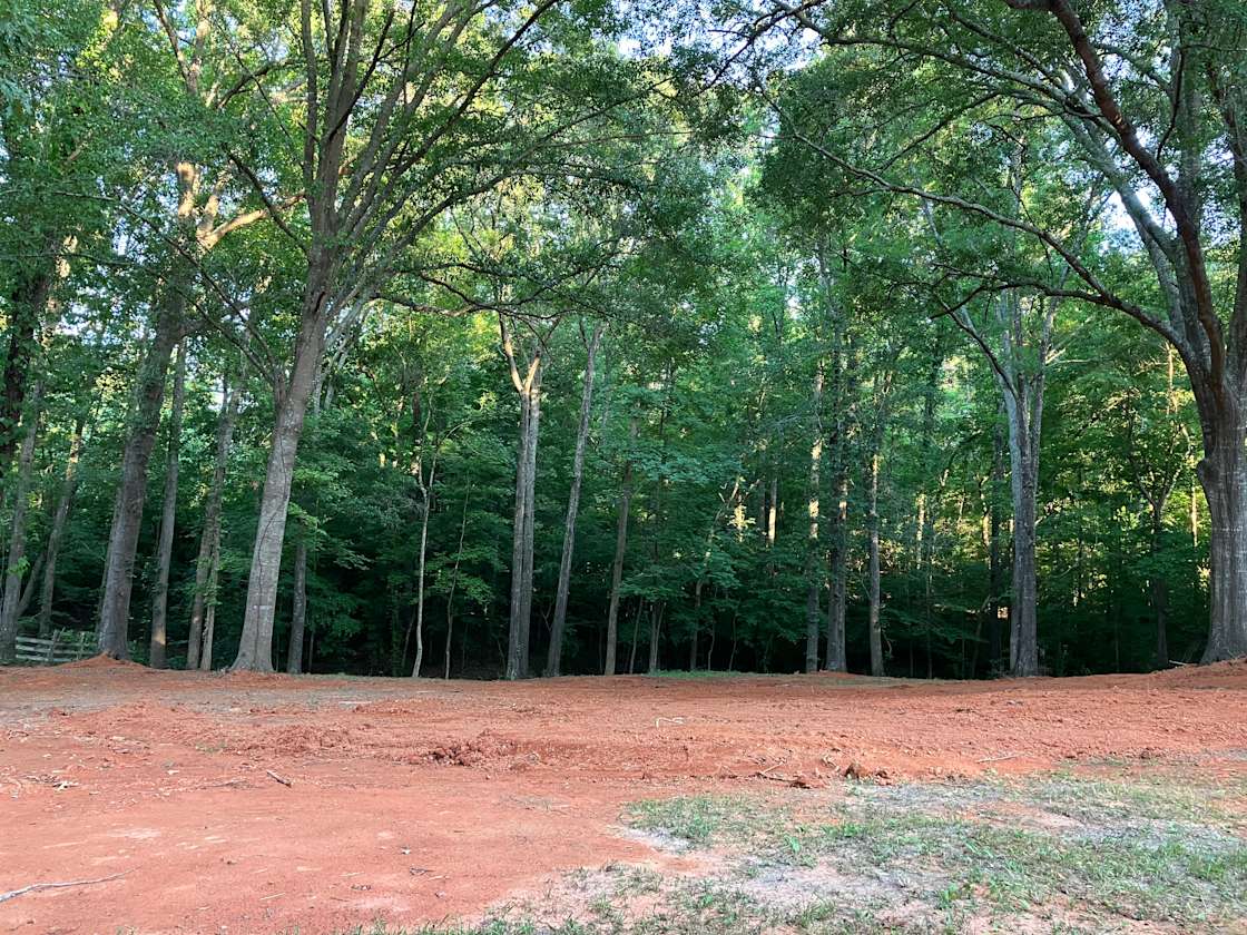 It’s a wonderful life! Hipcamp in Waterloo, South Carolina