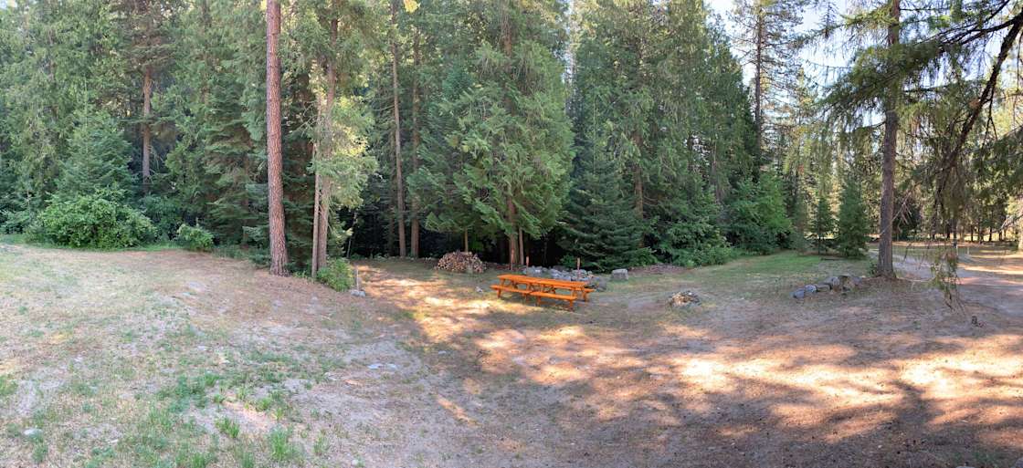 Okiewash Hipcamp in Cusick, Washington