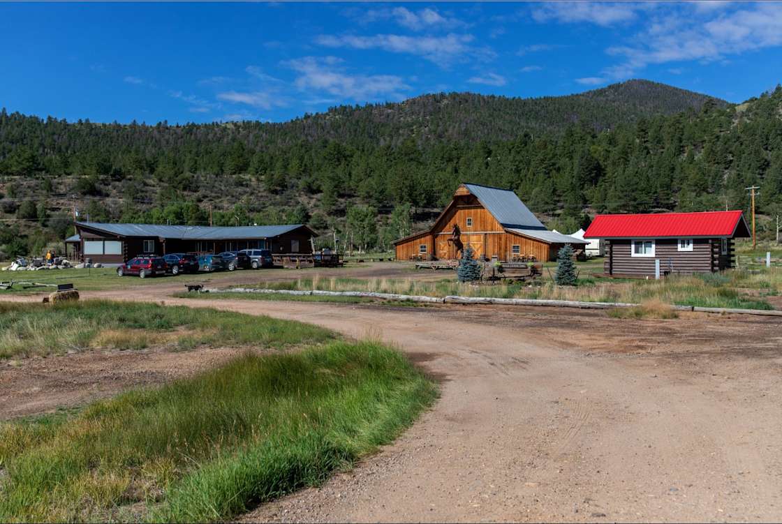Colorado Retreat Company Hipcamp in Bonanza, Colorado