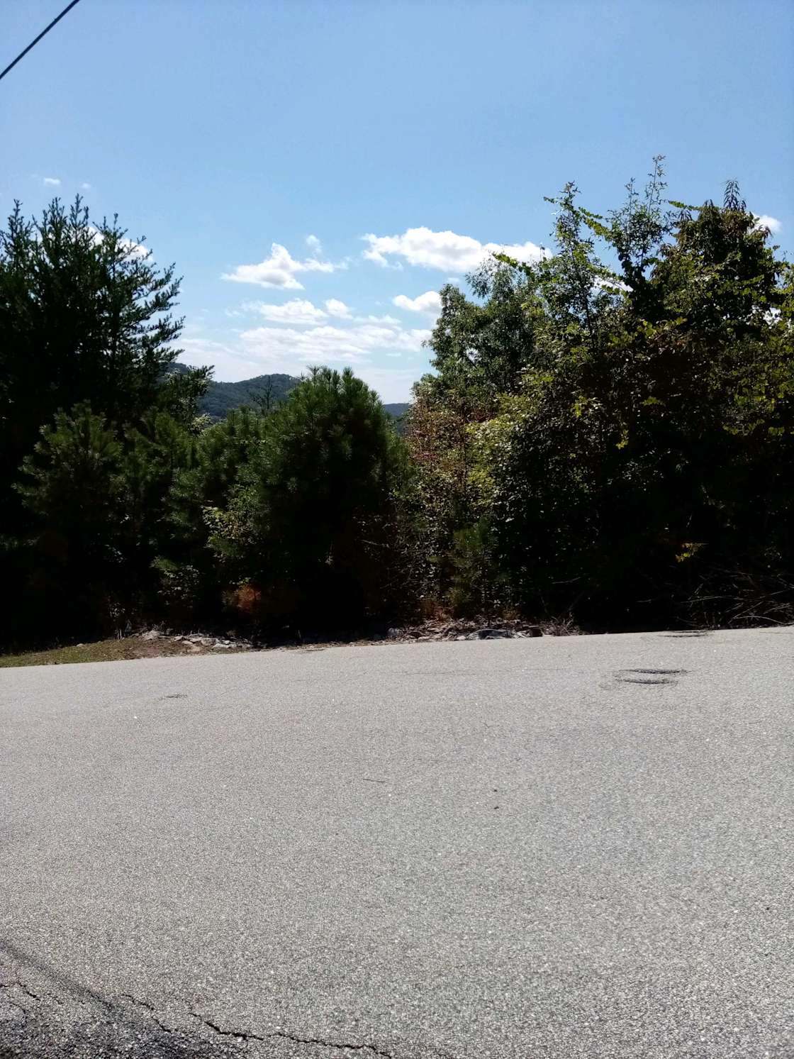 Elk Mountain Hipcamp in Crossnore, North Carolina