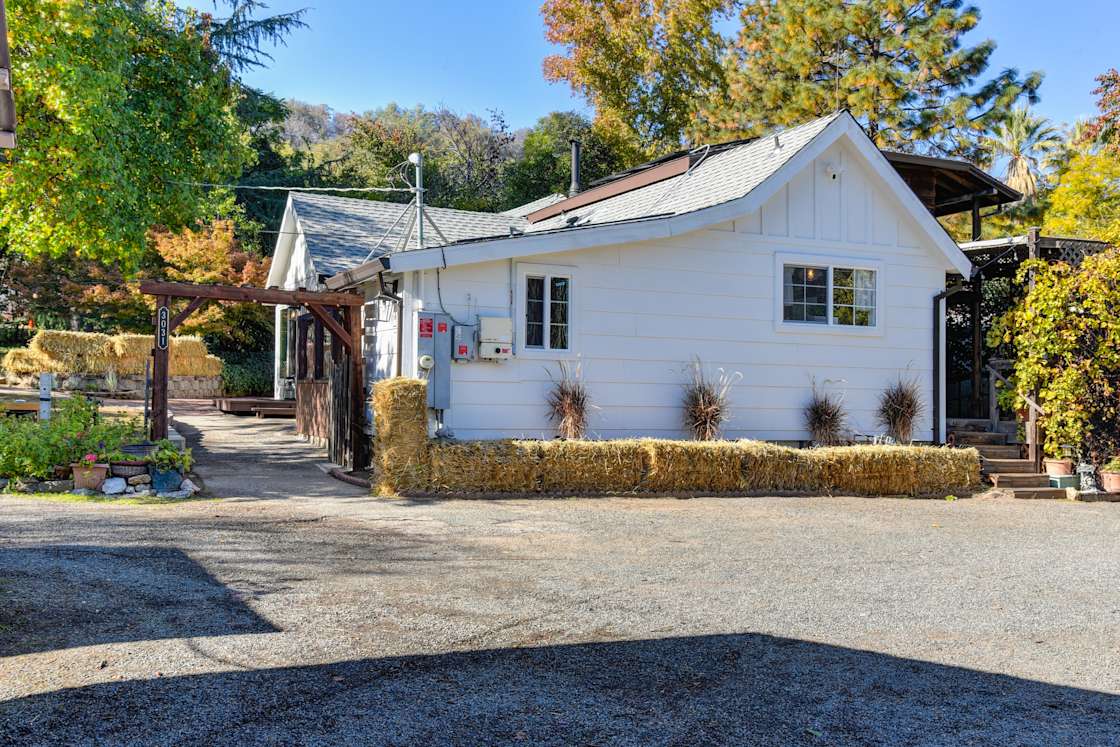 Amado L.’s Land Hipcamp in Loomis, California