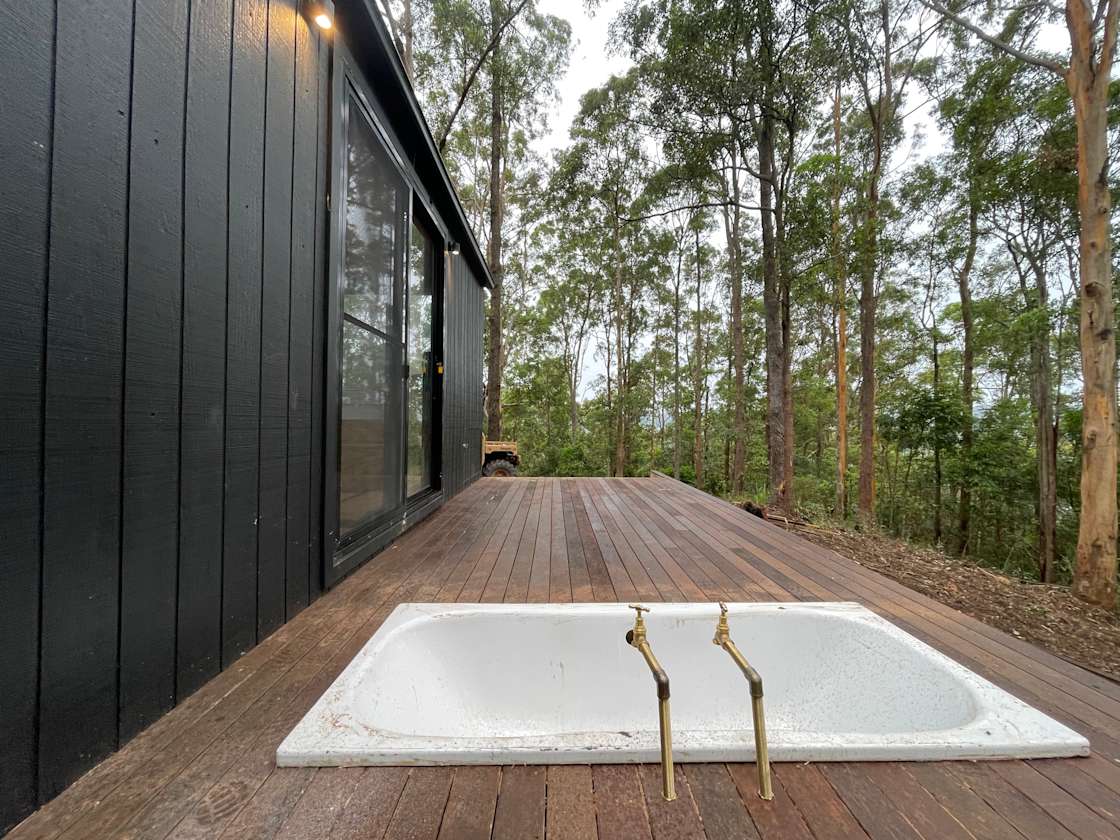 Black Cockatoo Valley Hipcamp in Witta, Queensland