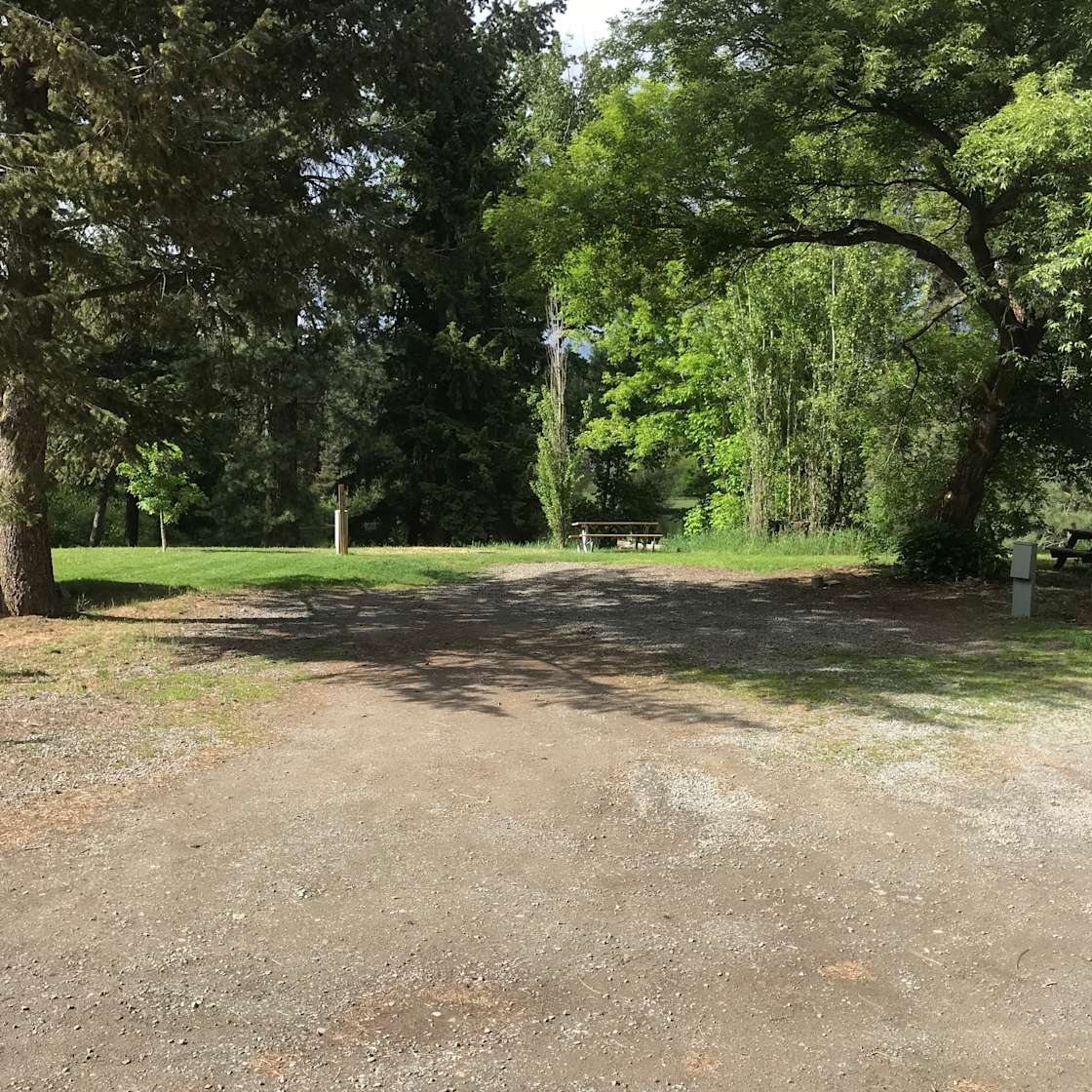 Blue Lake RV Resort Hipcamp in Naples, Idaho