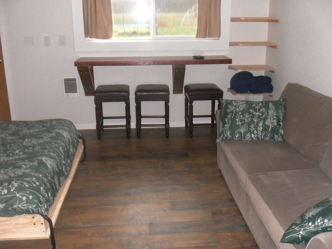 Willow Tree Cabin Hipcamp in Cathlamet, Washington