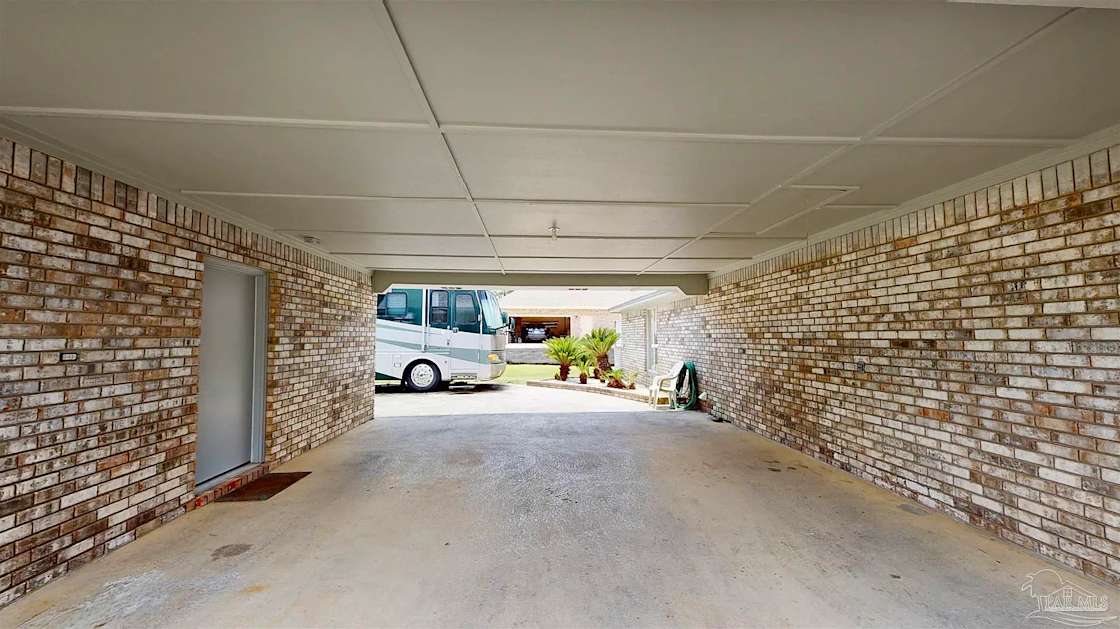 East Bay Waterfront Home Hipcamp in Navarre, Florida