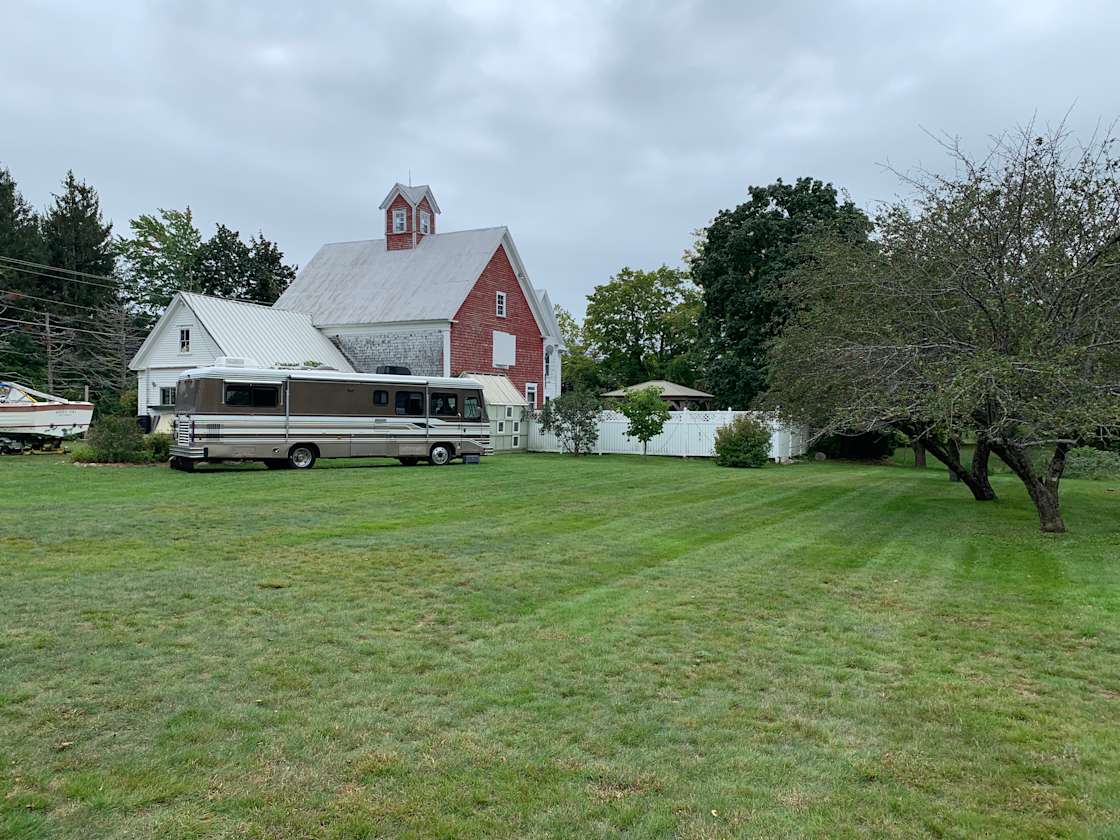 Hotel Lakeside Hipcamp in East Waterboro, Maine