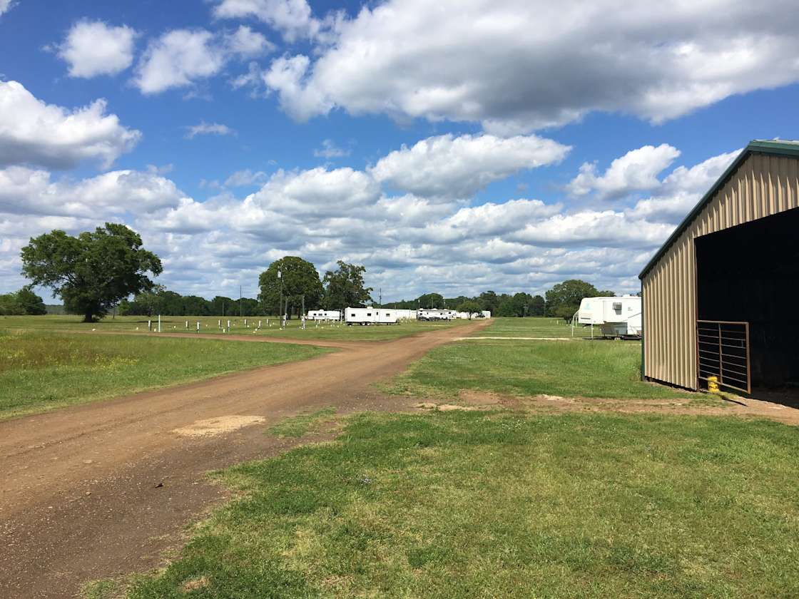 Lakeview RV park Hipcamp in Campti, Louisiana
