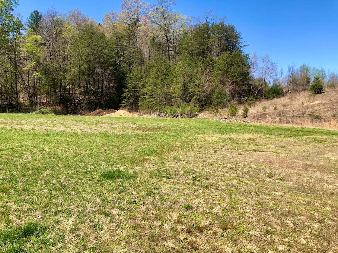 Honey Hills Campground Hipcamp in North Wilkesboro, North Carolina