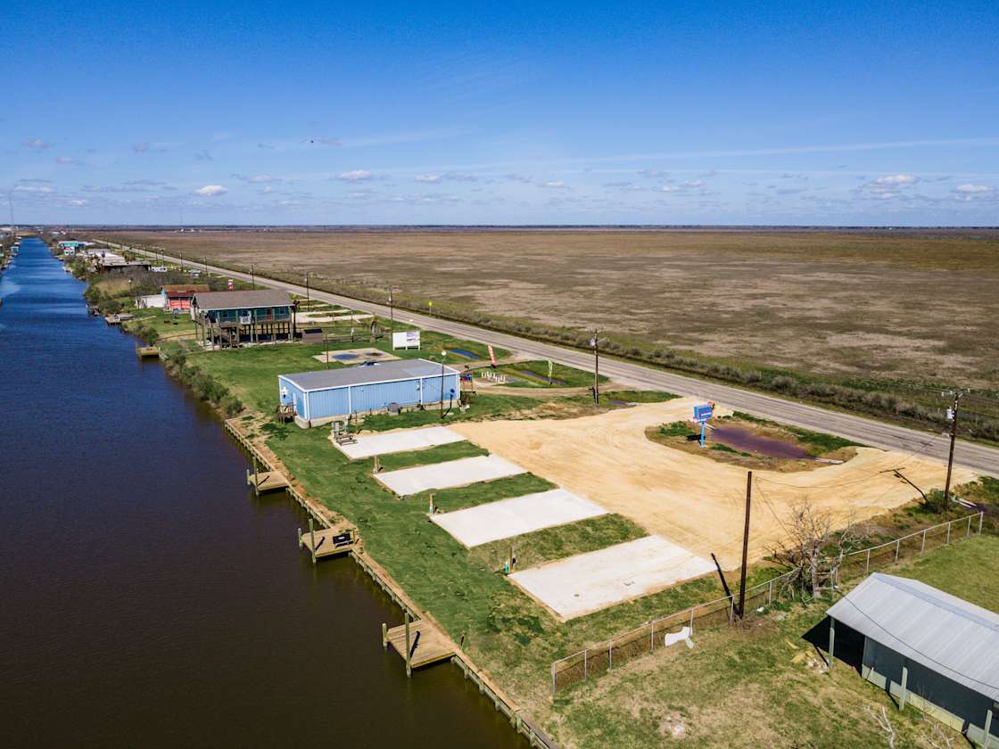 Walter's on the Water Hipcamp in Jones Creek, Texas