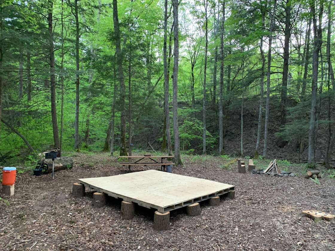 Hemlock Hideaway Hipcamp in Hamden, New York