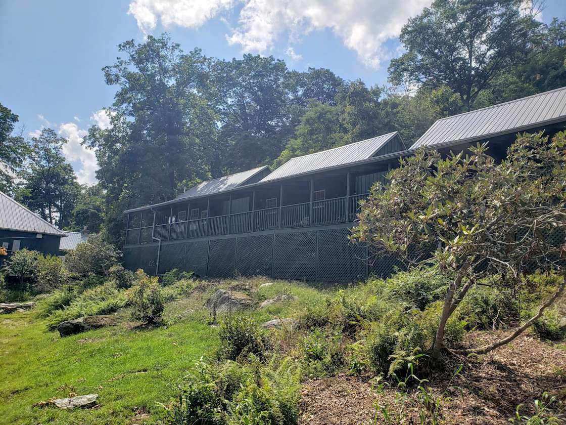 Rockledge Lodge and Cottages Hipcamp in Blue Ridge Summit, Pennsylvania
