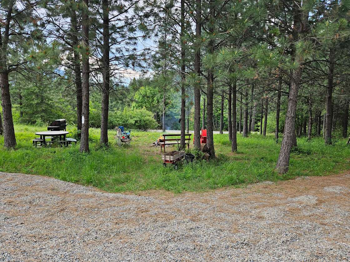 Camp Thistledoo Hipcamp in Hayden Lake, Idaho