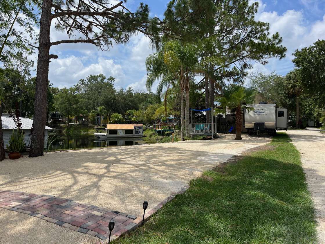 Bare Rv Resort Hipcamp In Land Olakes Florida