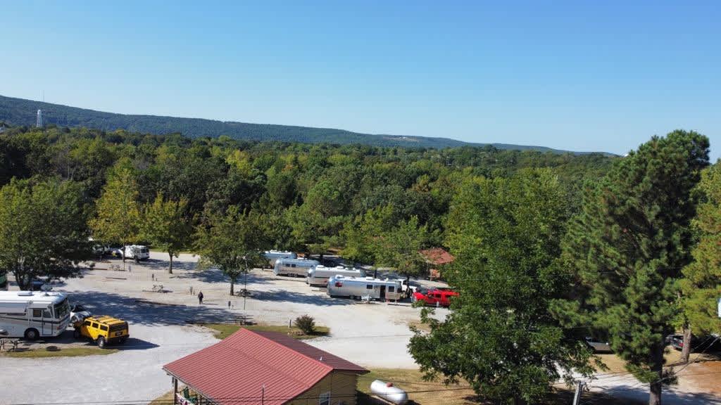 Escape to the Ozarks: Arkansas McNutt RV Park, Your Home Away from Home