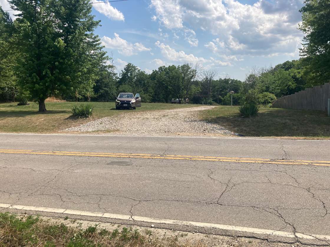 Shadow Wood RV and tiny house Hipcamp in Auxvasse, Missouri