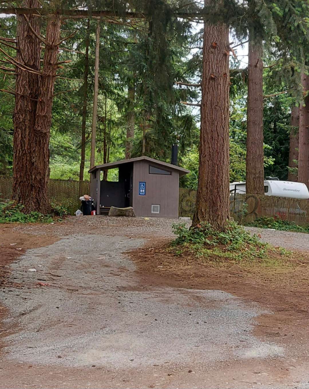 Woodlands at Lake Stickney Hipcamp in Lynnwood, Washington