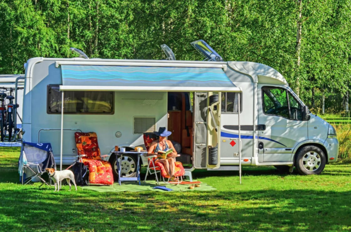 Motorhome pitch (we do not have hookup)