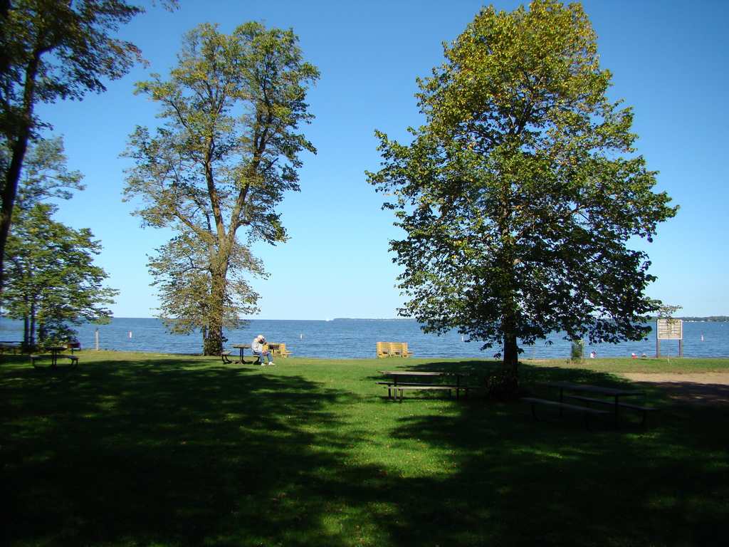 Father Hennepin State Park