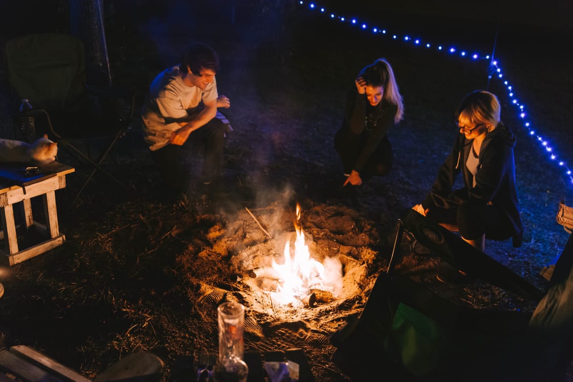 Campfire hangs, pt. II.