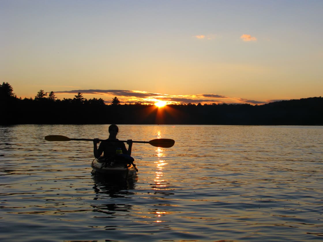 Sunset paddle on Limekiln Lake