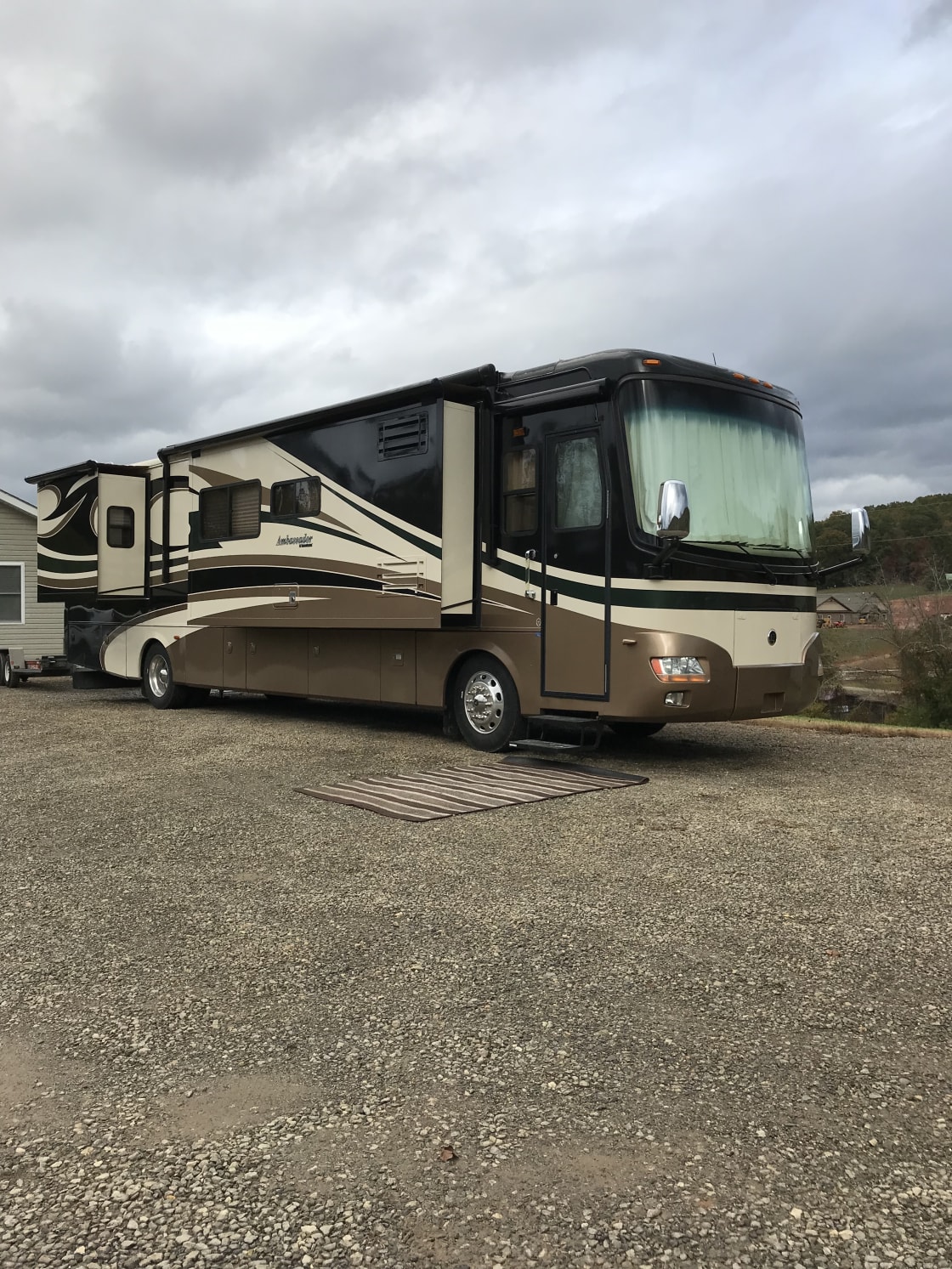 Accommodating all size RVs