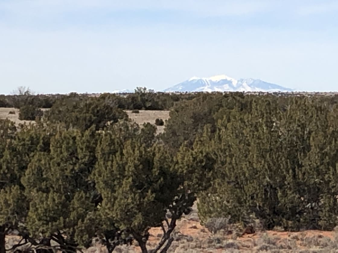 San Francisco Peaks to the west.