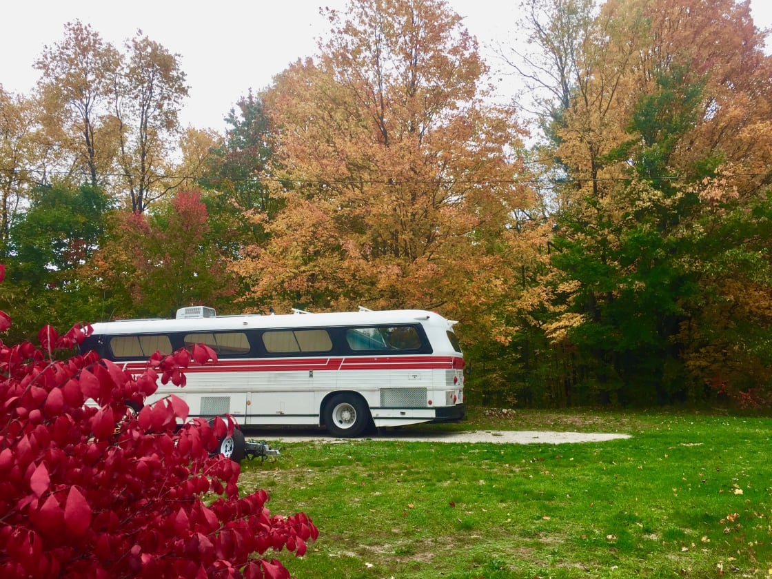 Base camp for your fall color tour!