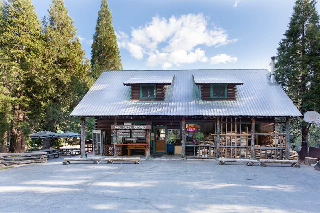 Main Lodge with full restaurant & store 