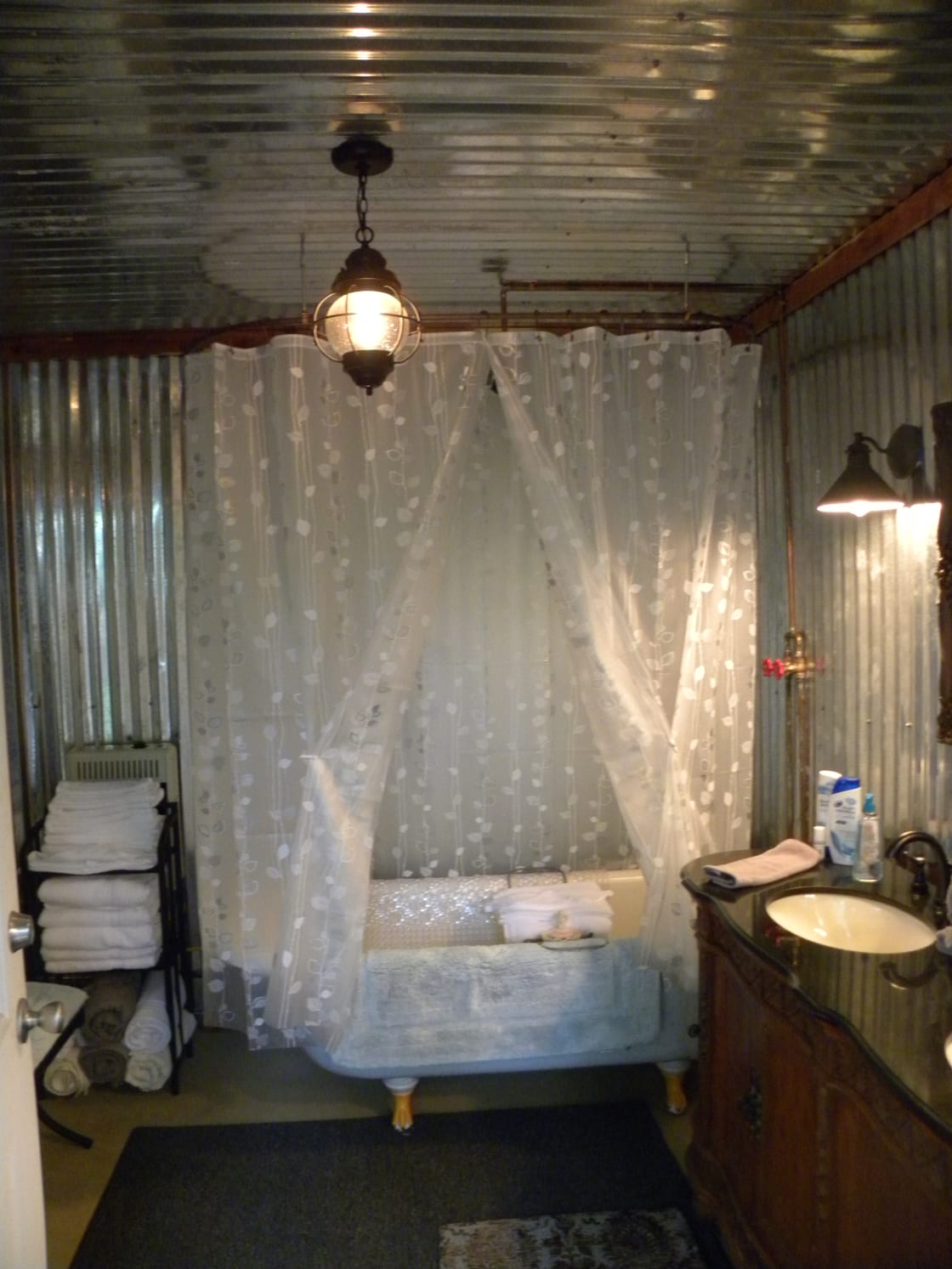 The Shower House is just a few feet away from all of the cabins with loads of towels, shampoo and soap along with bath salts and loads of other stuff you might not load up for your trip.