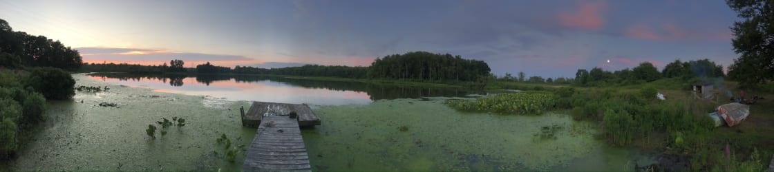 Beautiful super private lake to ourselves with breathtaking sunsets