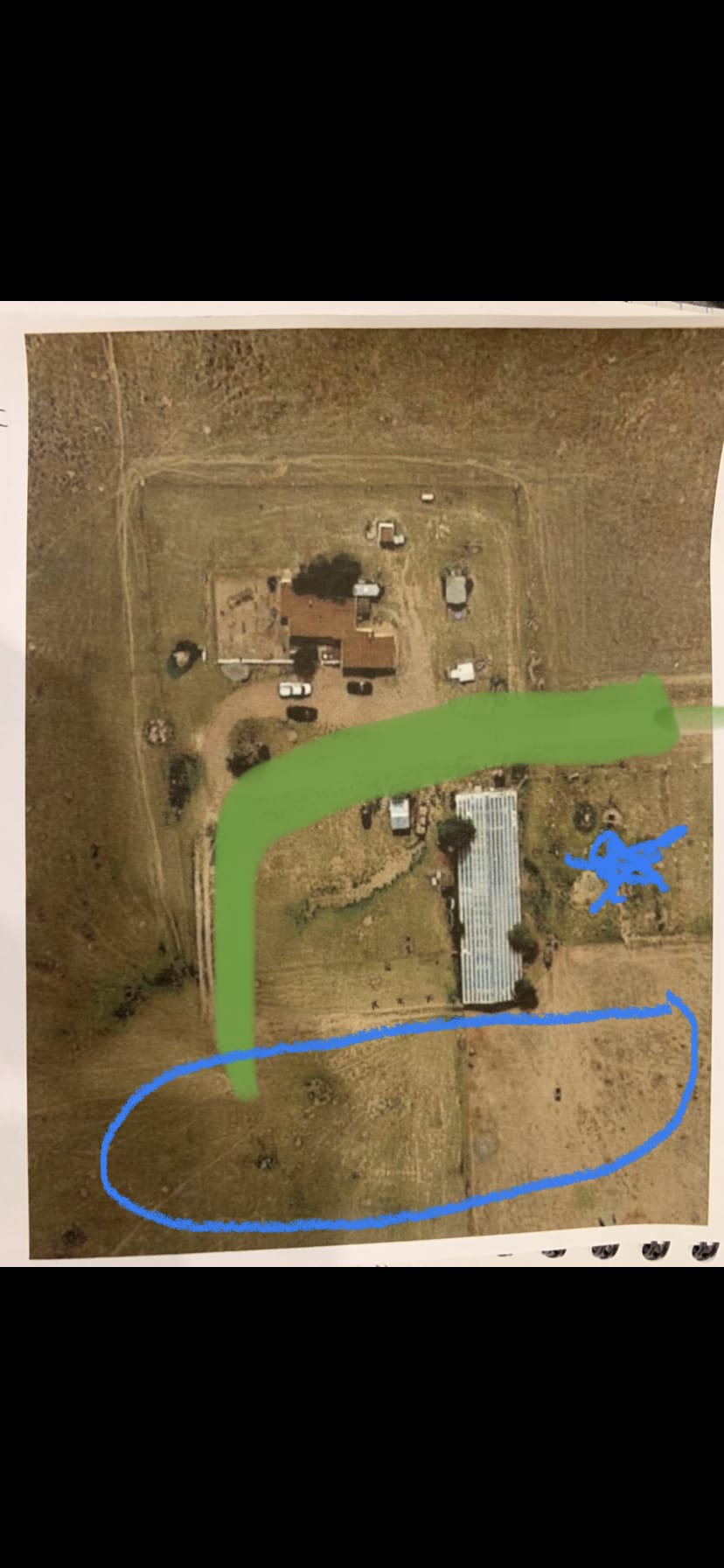 Follow the green around to the gate that opens into the field. We recommend camping anywhere within the blue circle. The blue star shows the water source. 