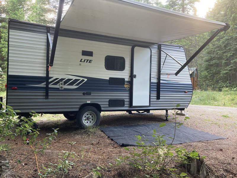 Alternate Campsite for Trailers and RV's up to 21 feet.