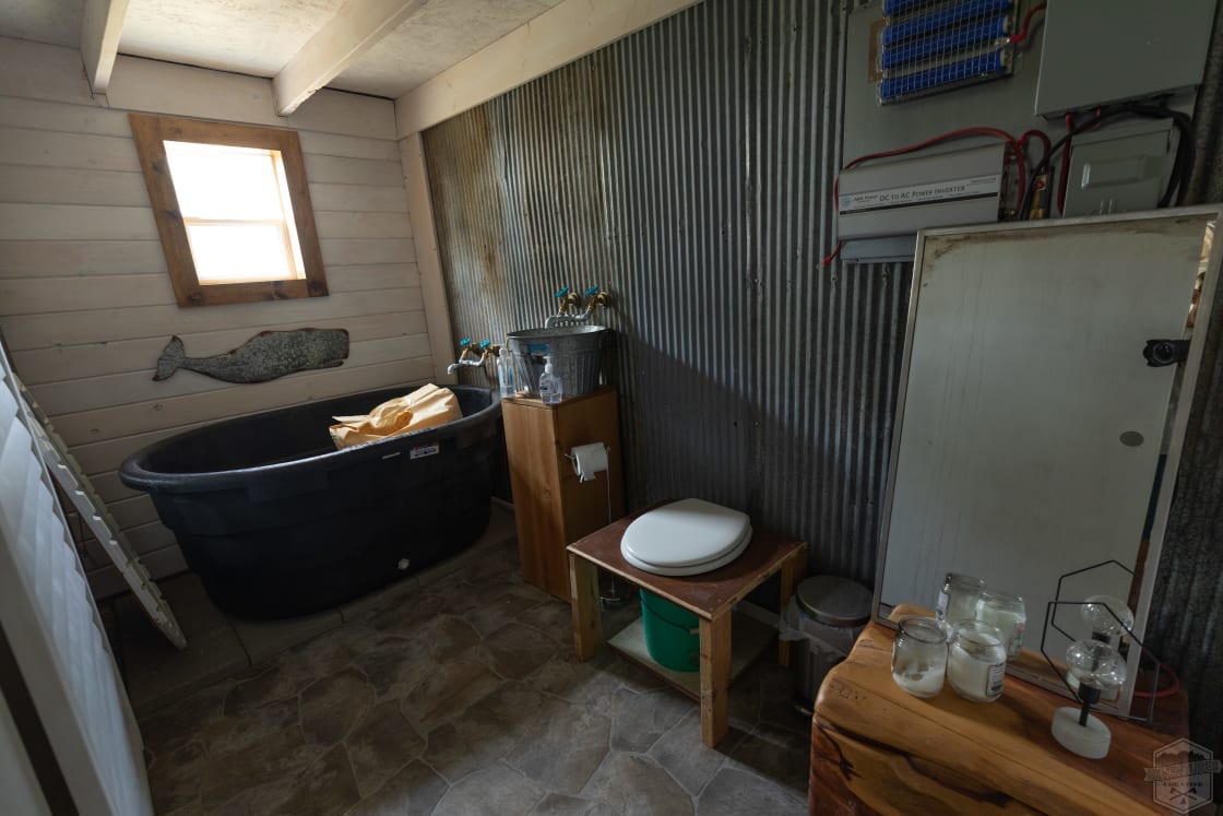 the bathroom is huge and the composting toilet situation is great and a fun experience!
