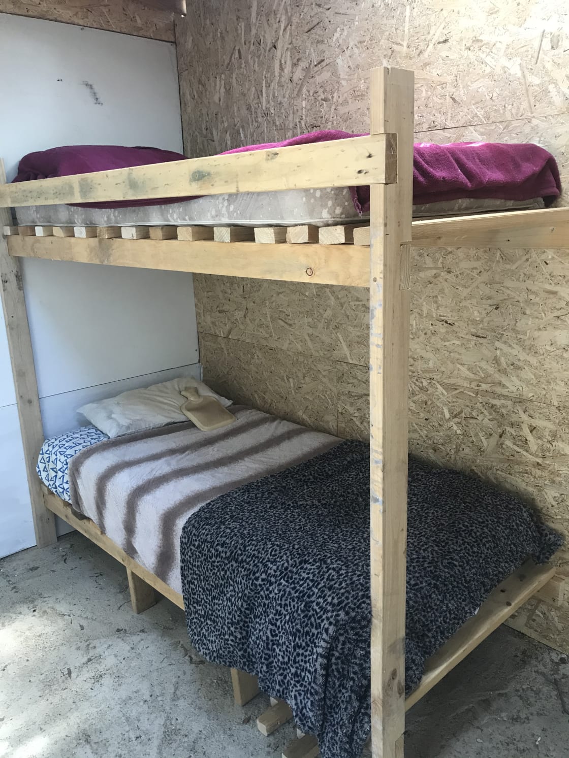 4 bunk beds