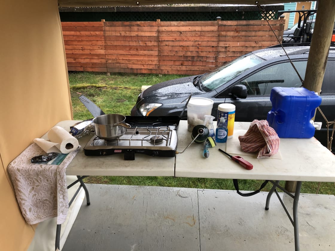 it rained, so I set up my "kitchen" on the big front poorch