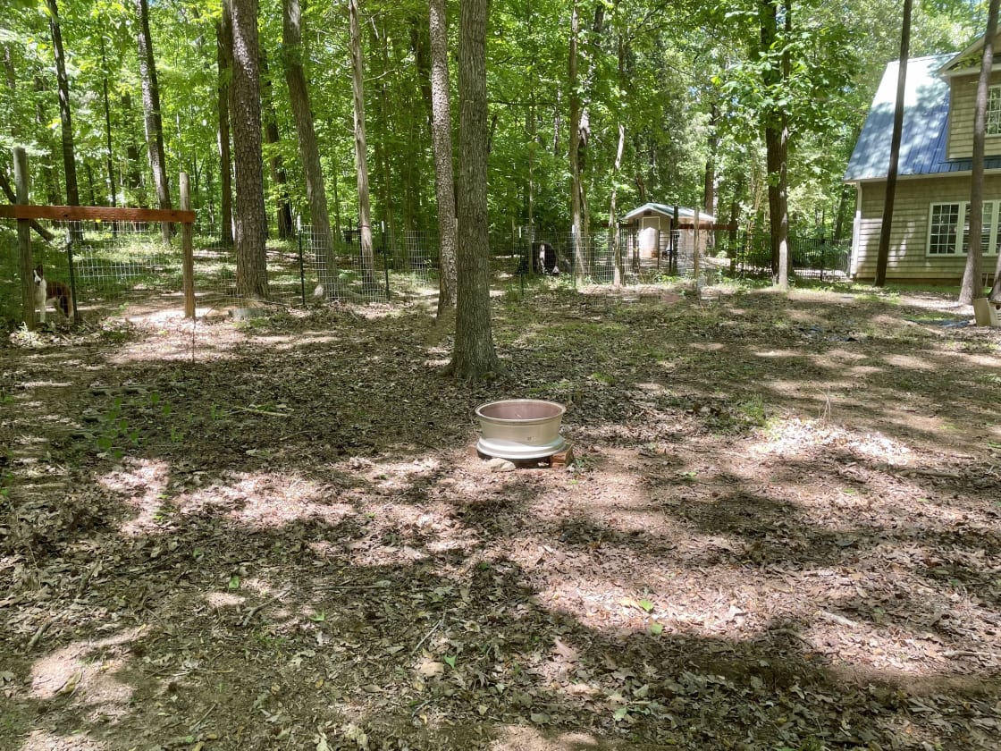 Wooded property and very quiet.