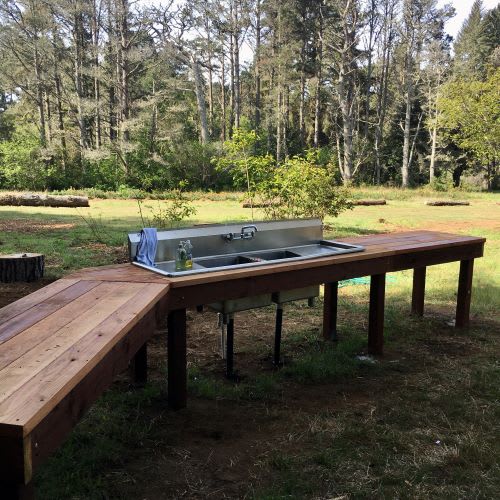 Group site Sink and Redwood Counter