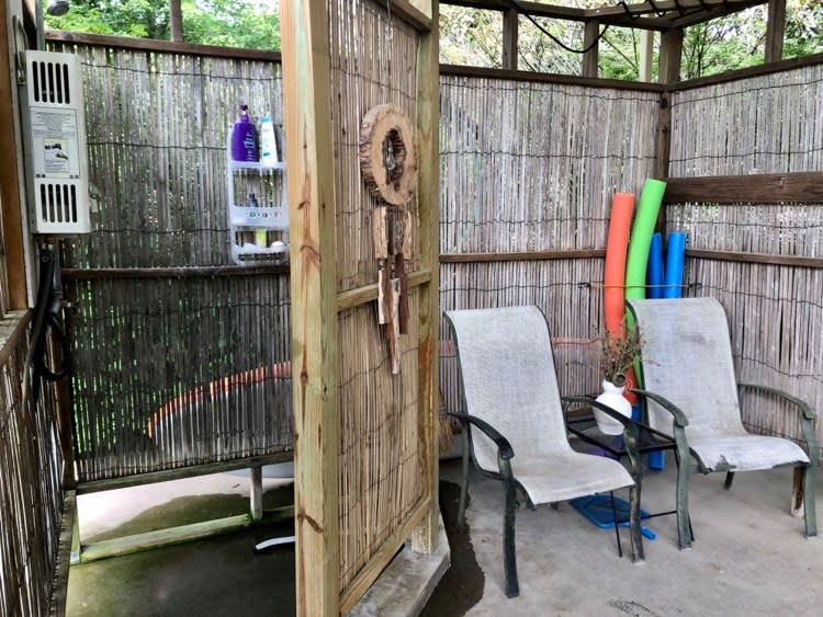 This is the outdoor shower.  Its a hot water on demand system.