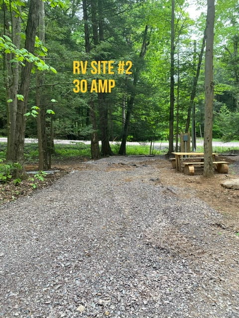 Site #2, 30 Amp
Accommodates up to 30 FT RV